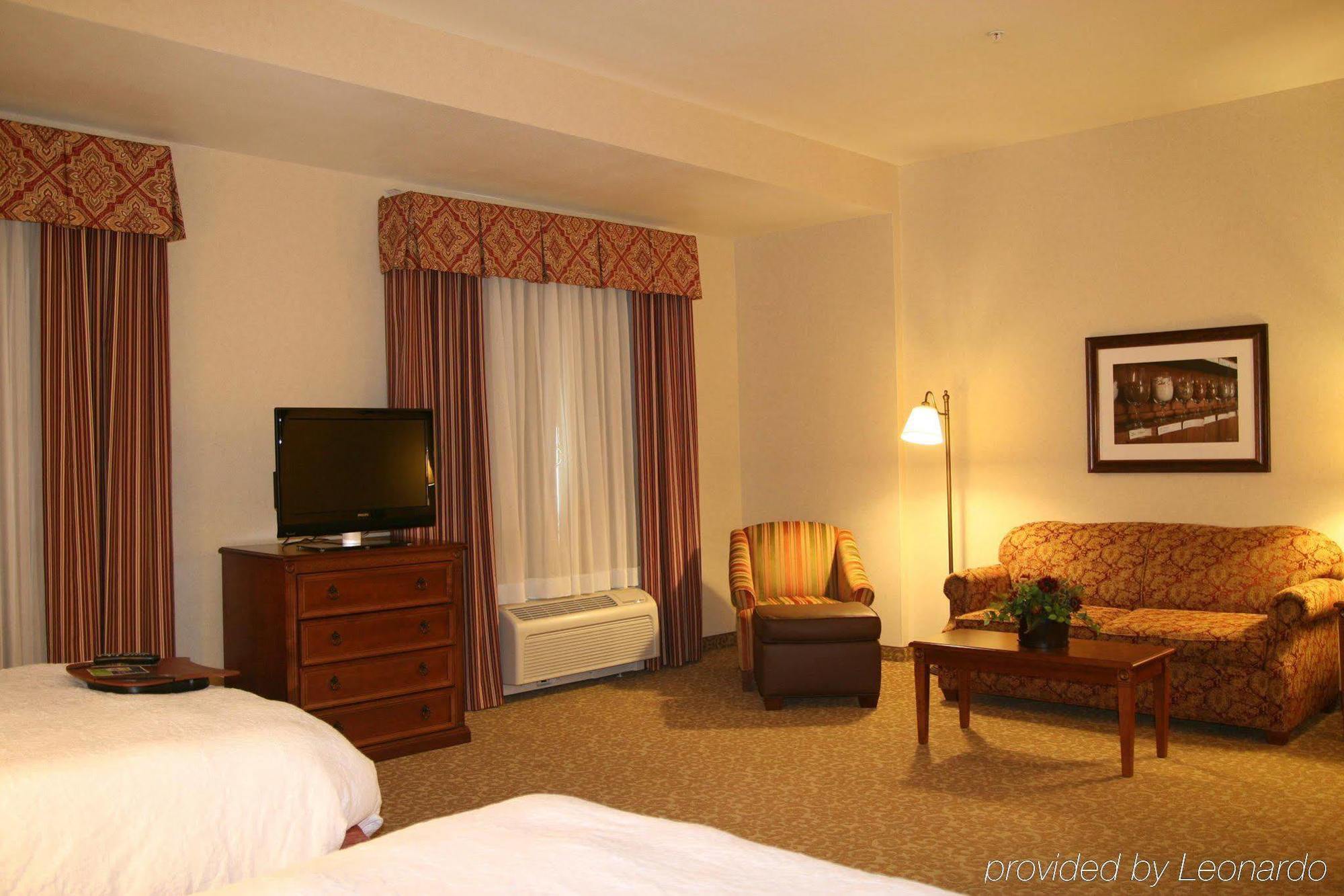 Hampton Inn & Suites Lodi Quarto foto