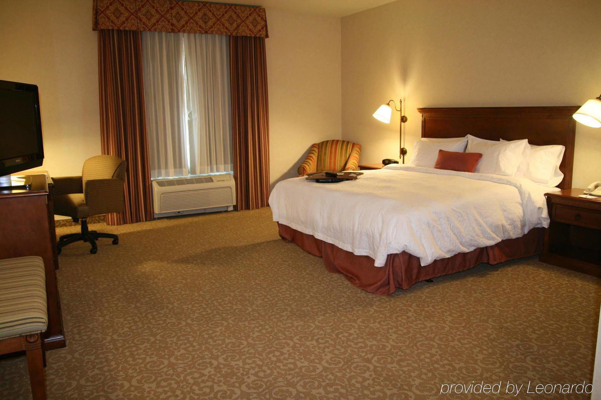Hampton Inn & Suites Lodi Quarto foto
